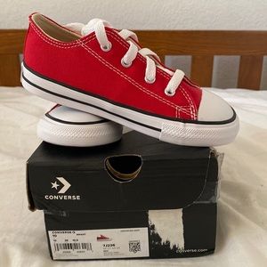 NEW Converse red low top